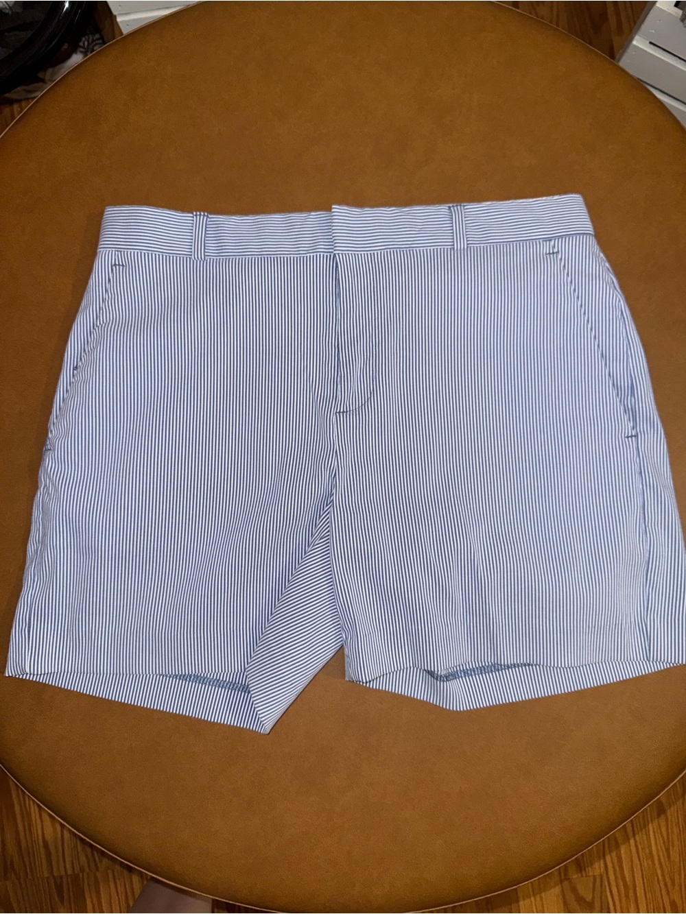 Banana Republic Blue and White Striped Shirts 4